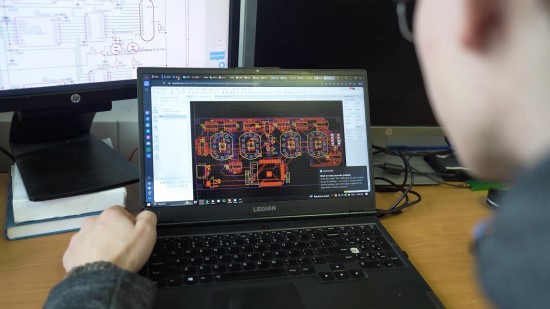 Startuolio komandos narių darbas Startuolio komandos narių darbas