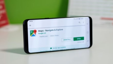 „Google Maps“ programėlė gali sutaupyti daug laiko, bet tik šių išmaniųjų telefonų turėtojams