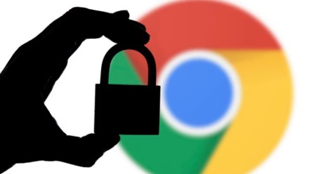 „Google Chrome“ naršyklės plėtinys tapo šnipinėjimo įrankiu, juo naudojasi milijonai žmonių