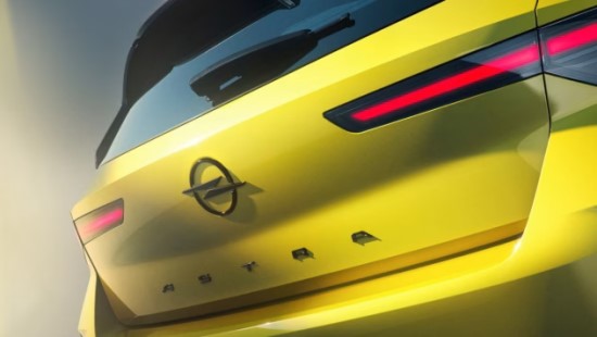 Naujoji „Astra“ keičia žaidimo taisykles: daugiau komforto, daugiau elektros ir mažiau kompromisų