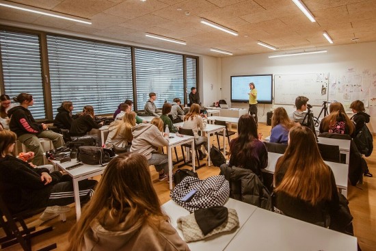 Mokyklų ateitis Lietuvoje – atsiskaitymai prie lentos ir žodiniai egzaminai?