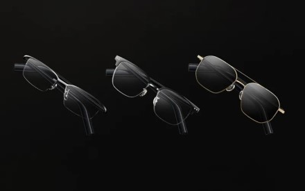 Pristatytii išmanieji garso akiniai „Xiaomi Mijia Smart Audio Glasses“ ir belaidžiai ausinukai „Redmi Buds 8 Lite“