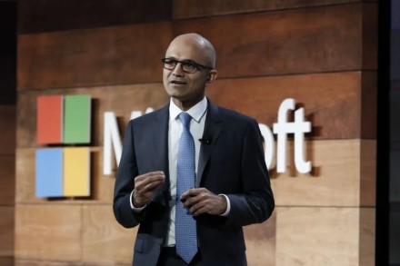 „Microsoft“ kapitalizacija sumažėjo 357 mlrd. USD po sėkmingo ketvirčio ataskaitos ir generalinio direktoriaus pareiškimo apie „Copilot“ populiarumą „Microsoft“ kapitalizacija sumažėjo 357 mlrd. USD po sėkmingo ketvirčio ataskaitos ir generalinio direktoriaus pareiškimo apie „Copilot“ populiarumą