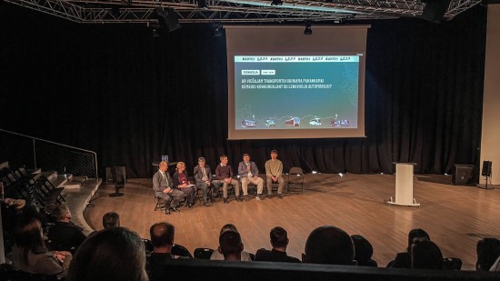 Lietuvos keleivių vežimo asociacijos ir UAB „Kautra“ konferencija / Organizatorių nuotr.