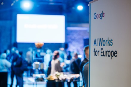 „Google“ Europoje skiria 30 mln. dolerių dirbtinio intelekto įgūdžiams ugdyti: mokymai pasieks ir Lietuvą