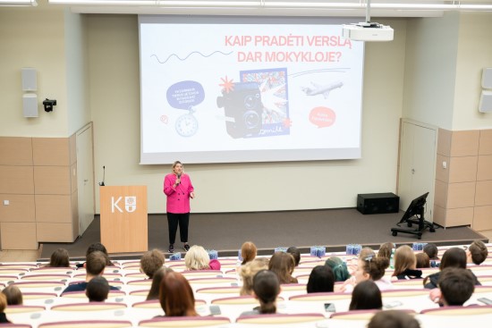„Iškeisk pamoką į paskaitą“