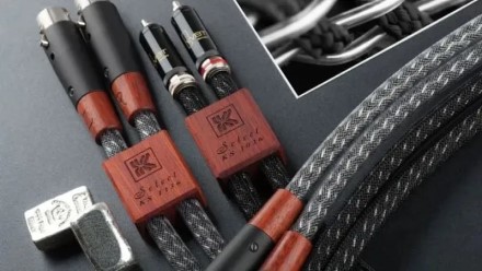 Aklas audio kabelių testas už 4250 ir 7 dolerius parodė labiausiai tikėtiną rezultatą