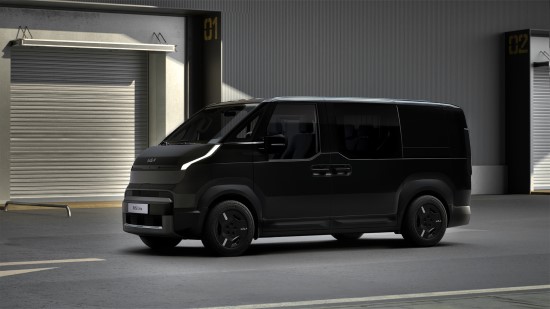 „Kia PV5 Crew Van“: nuo dviviečio krovininio iki penkiaviečio keleivinio furgono vienu svirties paspaudimu