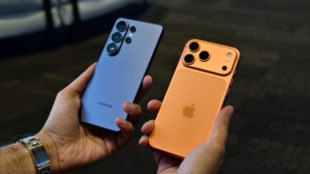 „Apple“ prašo iš „Samsung“ duomenų apie tai, kaip žmonės pereina iš „iPhone“ į „Android“