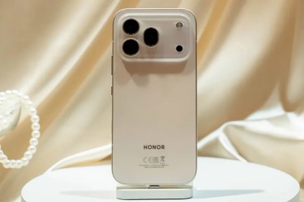 „Honor 600“ ir „Honor 600 Pro“ – išmanieji telefonai su itin plonais rėmeliais ir 200 MP kameromis