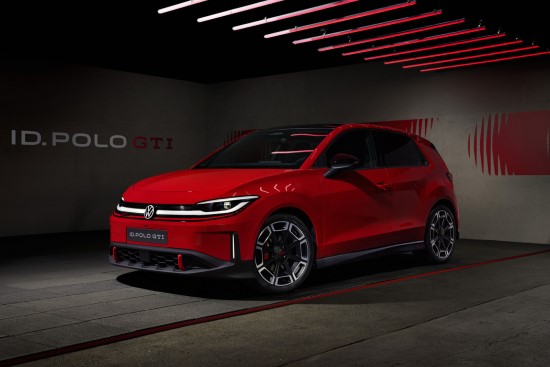 Koks turi būti elektrinis GTI? „Volkswagen“ pateikia efektingą atsakymą Koks turi būti elektrinis GTI? „Volkswagen“ pateikia efektingą atsakymą
