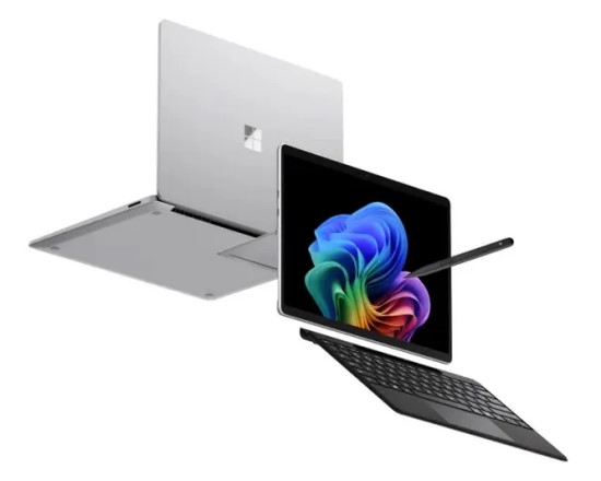 „Microsoft“ pristatė labai brangius planšetinius kompiuterius „Surface Pro 12“ ir nešiojamuosius kompiuterius „Surface Laptop 8“