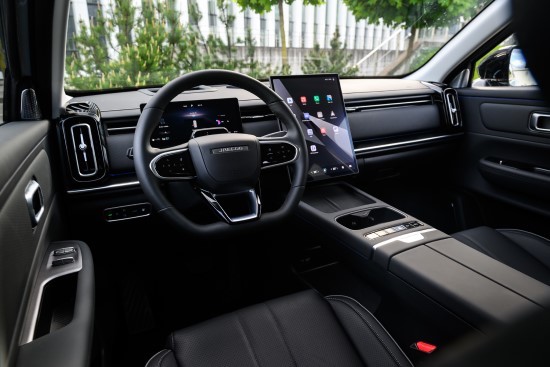 „Jaecoo 7 Super Hybrid“ įkraunamas hibridas