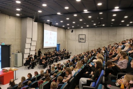 Tarpdisciplininės itin gabių mokinių ugdymo programos mokslo metų pabaigos šventė