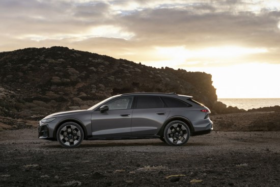 Klasiškas kostiumas nuotykiams: naujasis „Audi A6 allroad“ meta iššūkį ir universalams, ir visureigiams