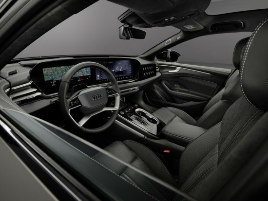 Klasiškas kostiumas nuotykiams: naujasis „Audi A6 allroad“ meta iššūkį ir universalams, ir visureigiams